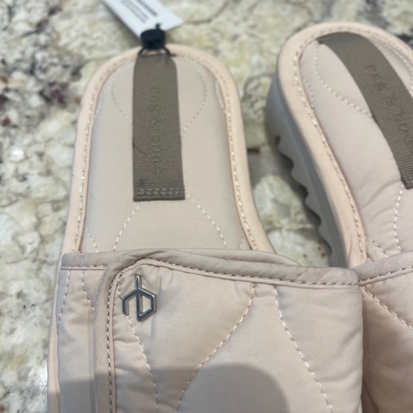 rag & bone Quilted Hook & Loop Women's Slides in Color "Buff Sand Cream" - 37.5 - Picture 2 of 7